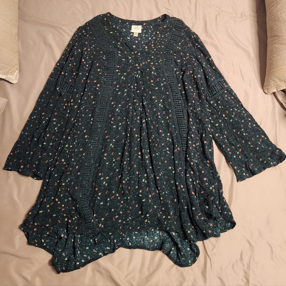 Knox Rose Floral Tunic Top